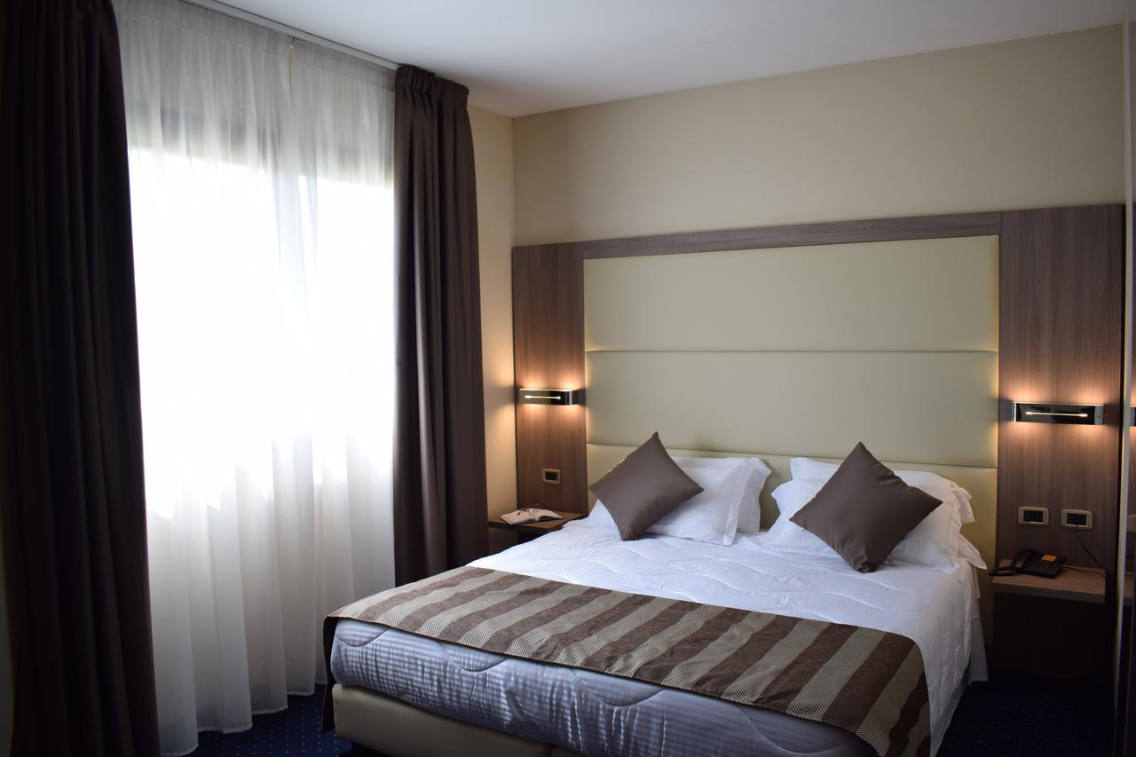 Roma Domus Hotel Ponzano Romano المظهر الخارجي الصورة