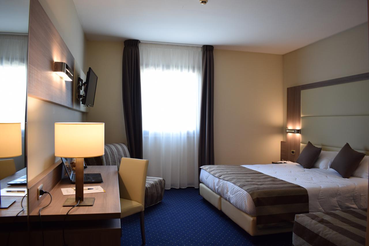 Roma Domus Hotel Ponzano Romano المظهر الخارجي الصورة
